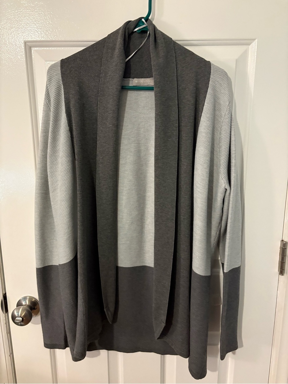 Evolution by Cyrus Gray Colorblock Open Front Cardigan Women’s Medium